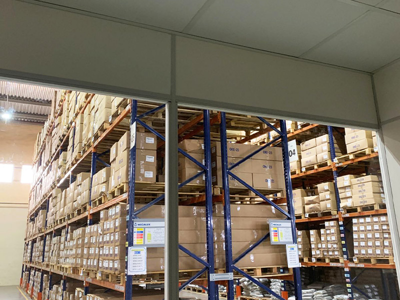 Drywall em lojas: como criar divisórias rápidas sem parar a operação 