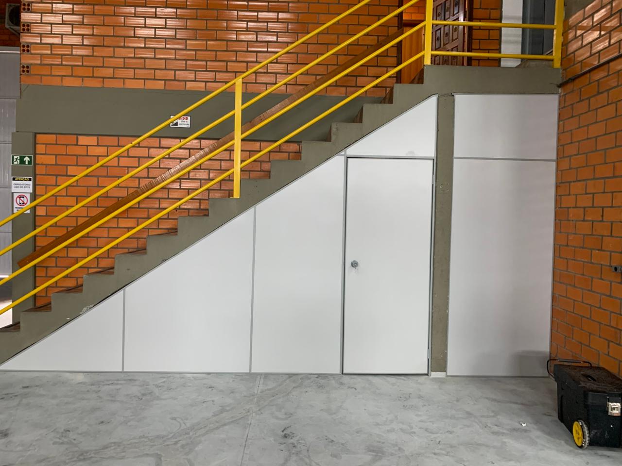 Serviço realizado pela JNA Divisórias