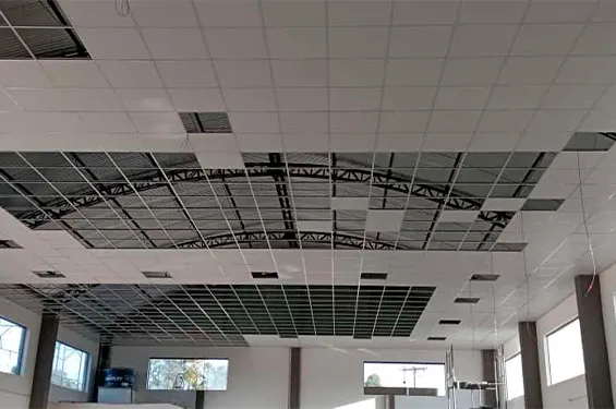 Serviço realizado pela JNA Divisórias