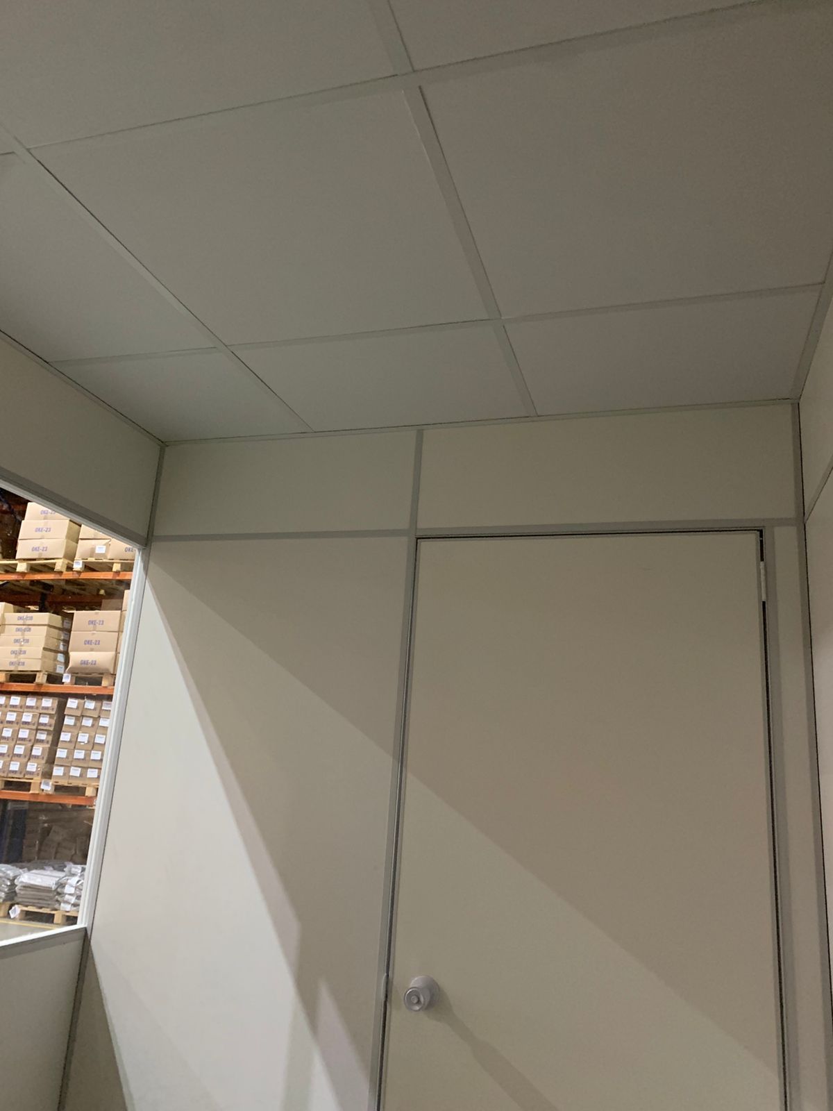 Serviço realizado pela JNA Divisórias