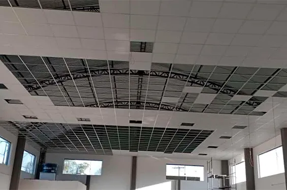 Serviço realizado pela JNA Divisórias